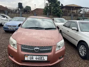 Toyota Corolla Fielder 2010