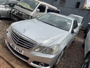 Mercedes-Benz E300 2012 Silver