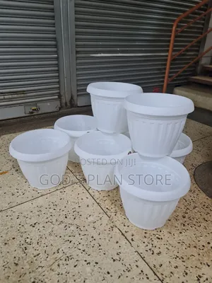 Chic White Large Plastic Flower Pots Plastic Flower Pots