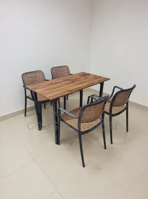 Pp Rattan Restaurant Table and Chairs Restaurant Table and Chairs