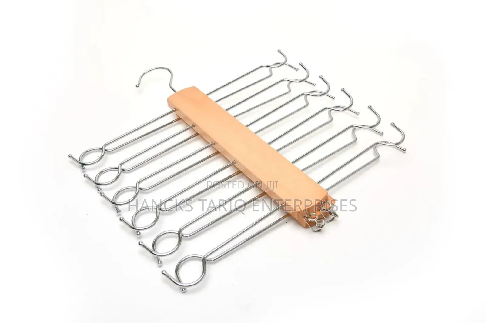 Space-Saving Multi-Layer Hanger