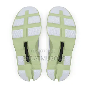 On Running Cloudmonster Glacier Grey Meadow Green Womens