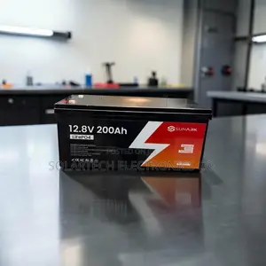 Sunark High Capacity 200ah 12.8v Lithium Battery for Solar Backup
