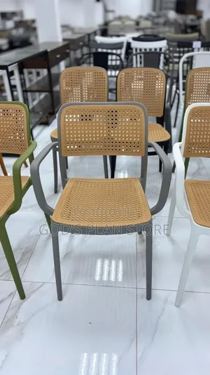 Sunny Siesta Outdoor Plastic Chairs Plastic Chairs