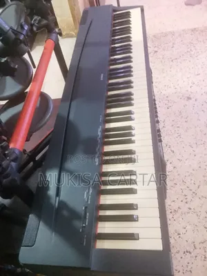 Electric Pianoyamaha P-70