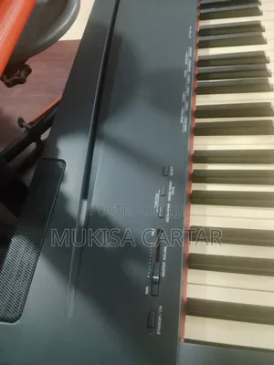Electric Pianoyamaha P-70