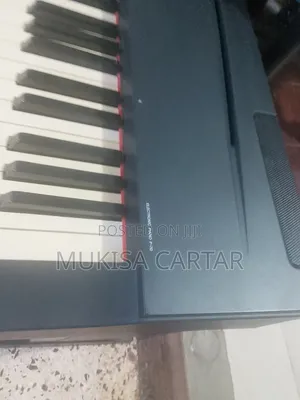 Electric Pianoyamaha P-70