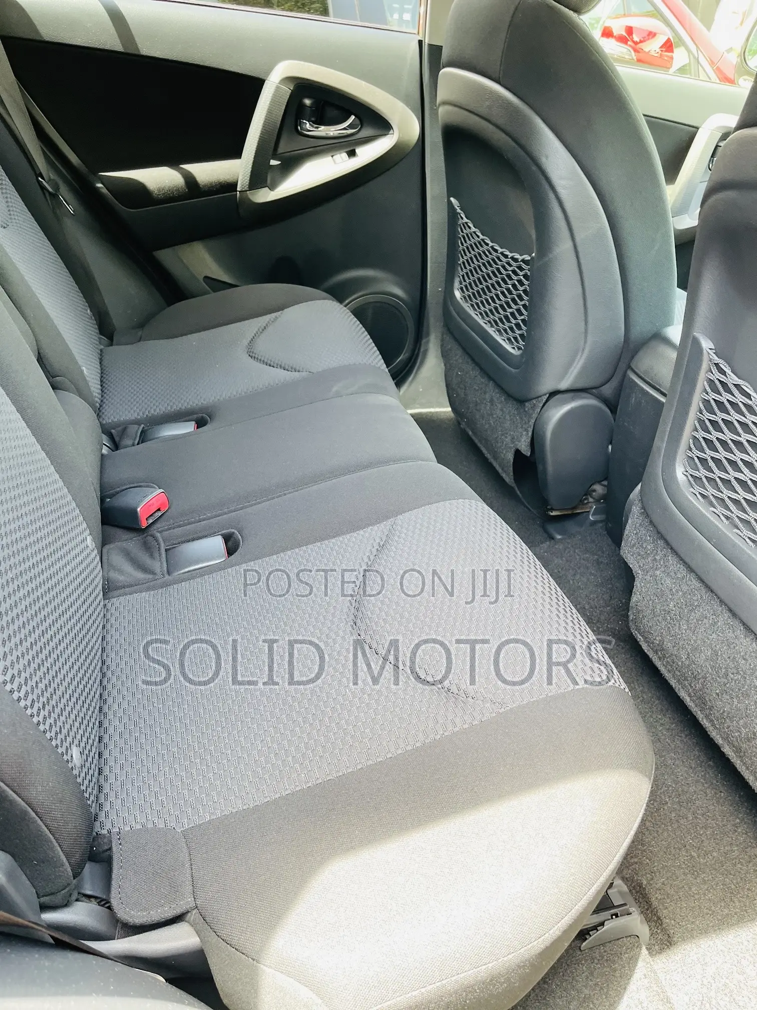 Toyota RAV4 LE AWD (2.5L 4cyl 6A) 2013 Gold
