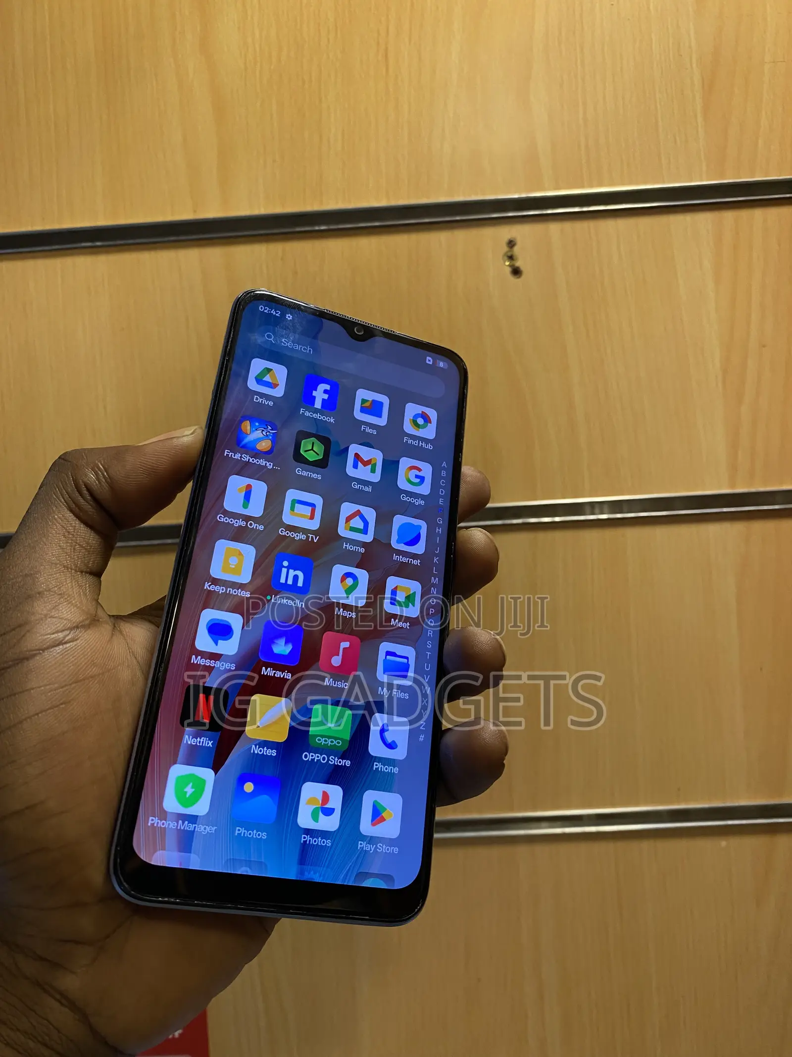 Oppo A18 128 GB Silver