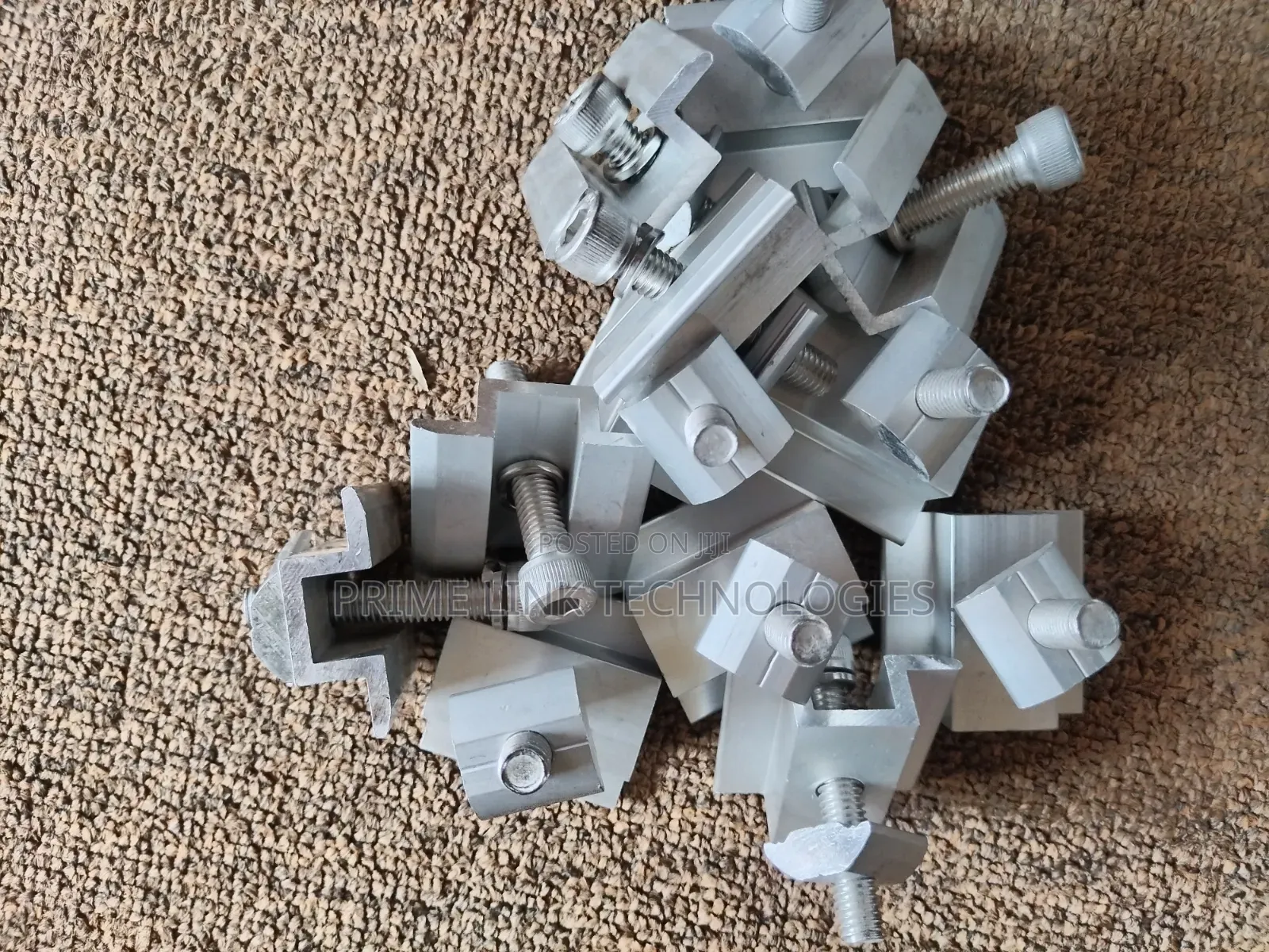 Mid Clamps