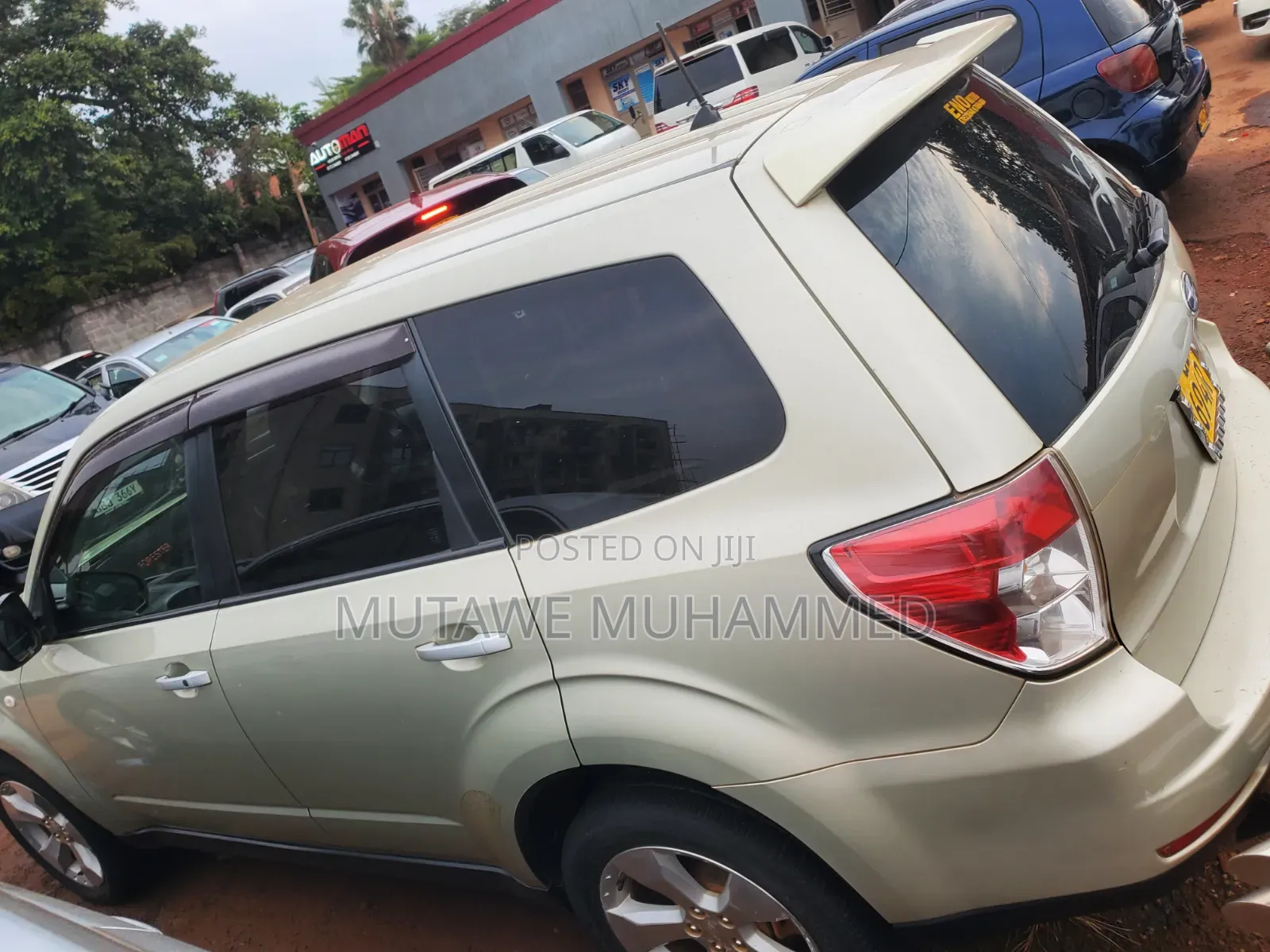 Subaru Forester 2010 Gold