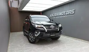 Toyota Fortuner 2018 Black