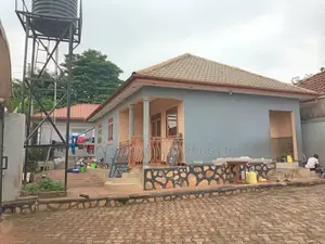 2bdrm House in Central Division for sale