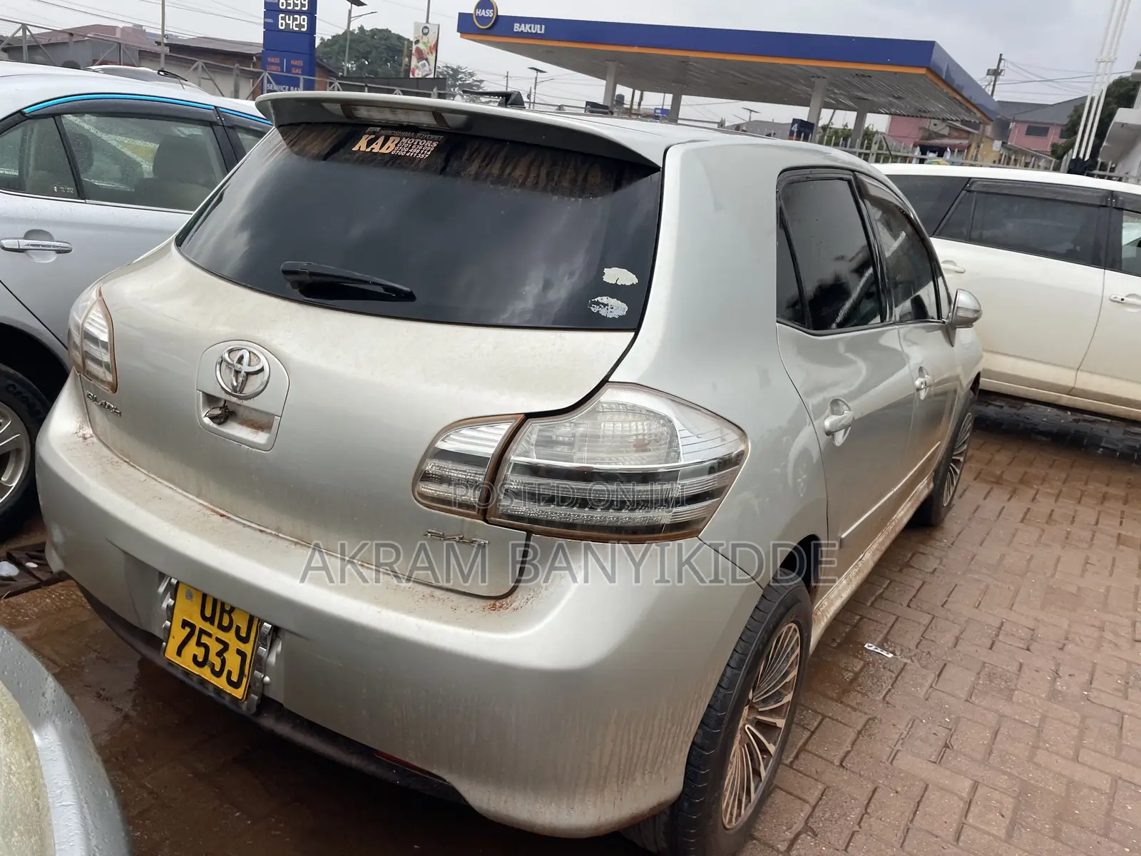 Toyota Blade 2009 Silver