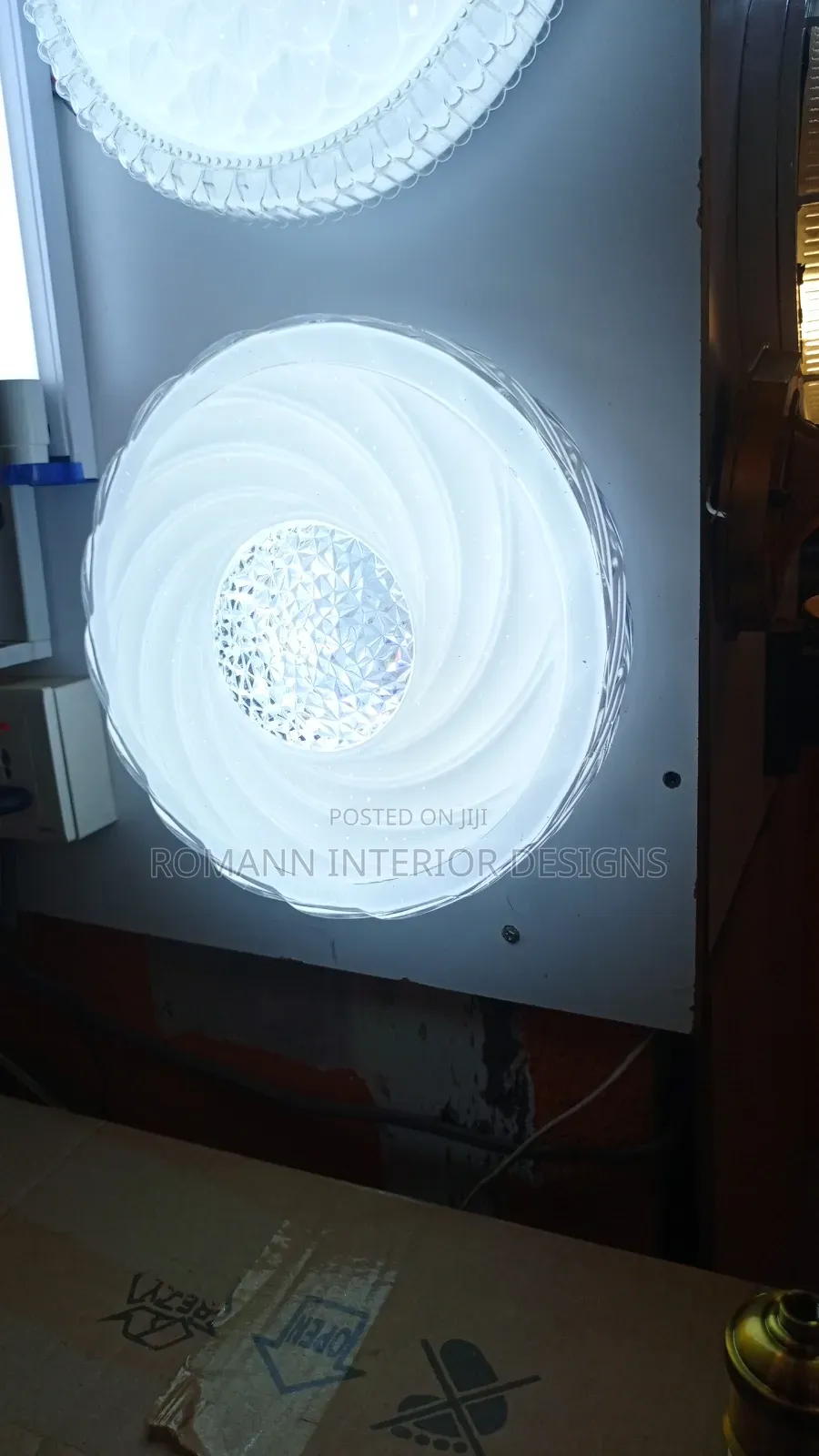 Flat Ceiling Lights