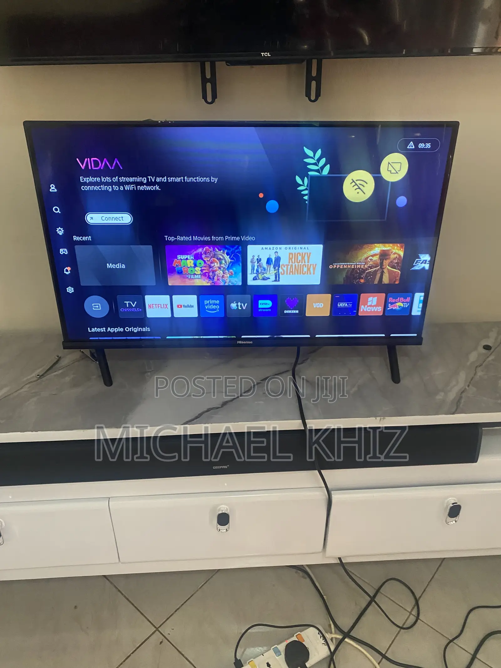 32 Hisense Tv Frameless
