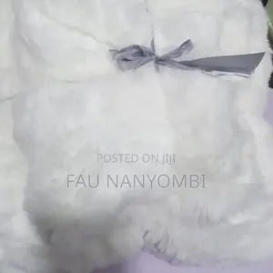 3in1 White Fleece Blanket