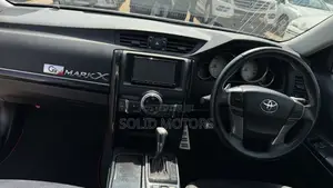 Toyota Mark X 2.5 AWD 2013 White