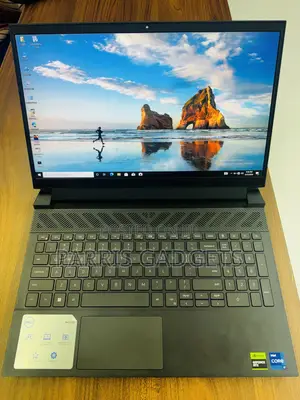Laptop Dell G15 5530 16GB Intel Core i7 SSD 512GB