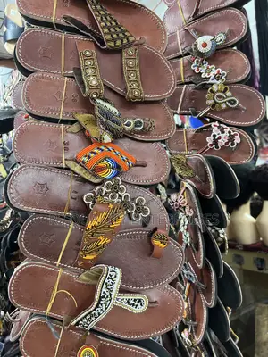Craft Open Shoes for Both Men and Women