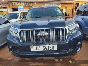 Toyota Land Cruiser Prado 4.0 Petrol TZ-G 2017 Blue