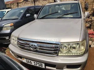 Toyota Land Cruiser 2003 Silver