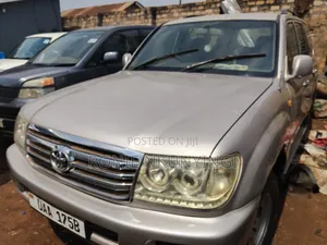 Toyota Land Cruiser 2003 Silver