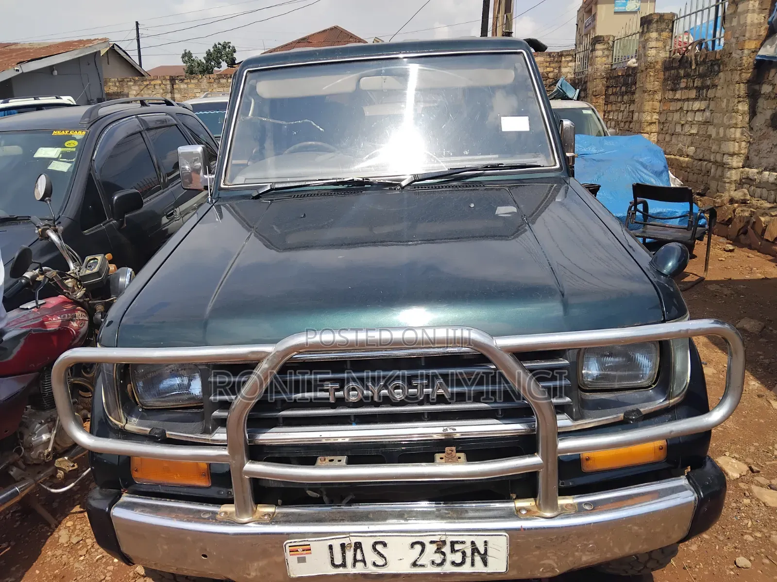 Toyota Land Cruiser 1999 Green