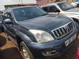 Toyota Land Cruiser Prado 2006 Gray
