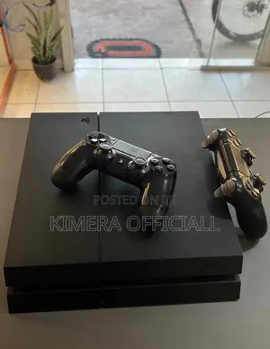 Ps4 Standard With 12 Games, 2pads. No Need for a Visa to Dream.