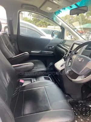 Toyota Alphard 2012 White