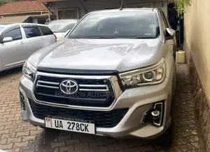 Toyota Hilux 2.8 Diesel 2020 Gray