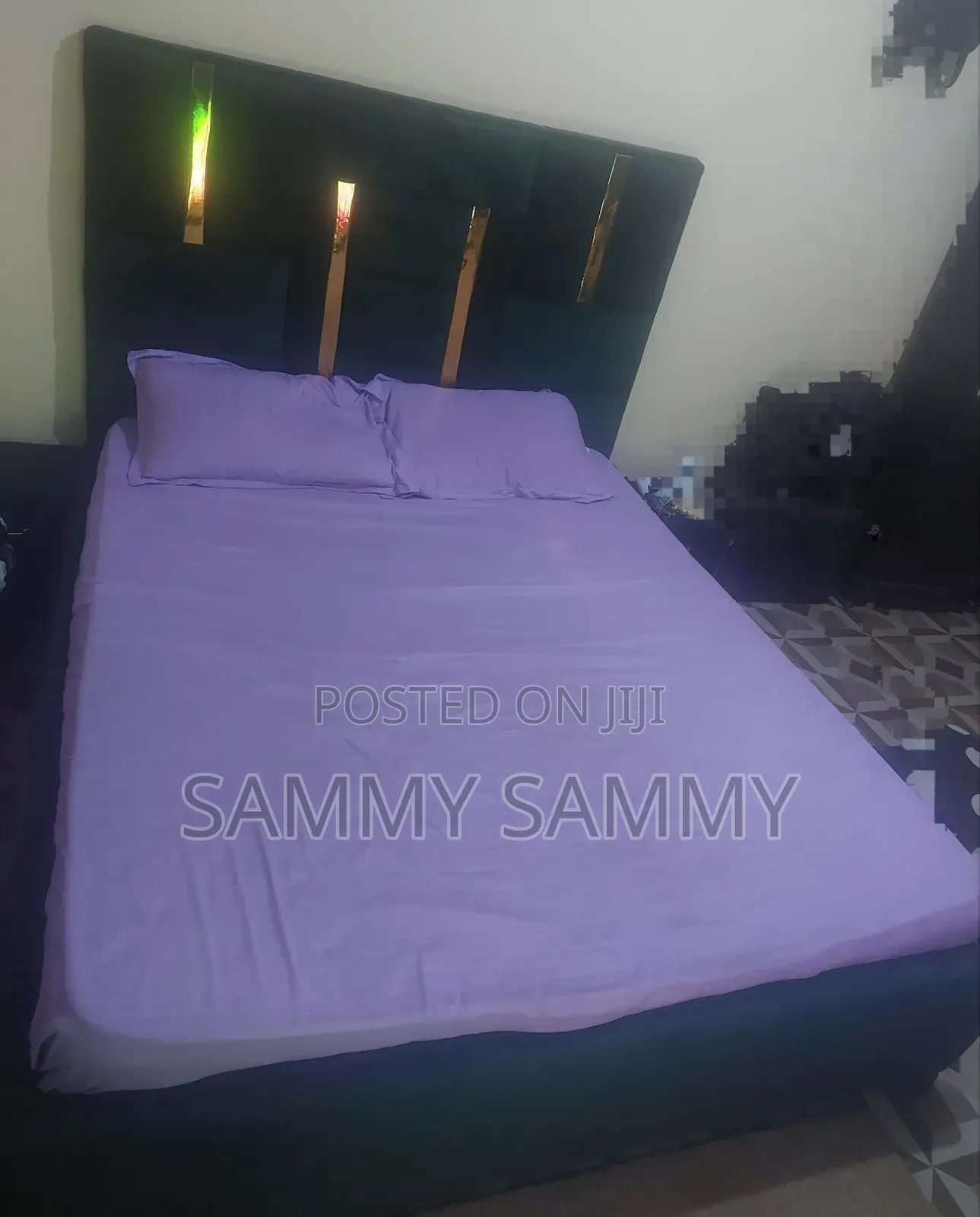 5x6 Bed Comes With 2 Bedside Tables (6months Used)