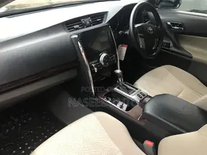 Toyota Mark X 2010 Black