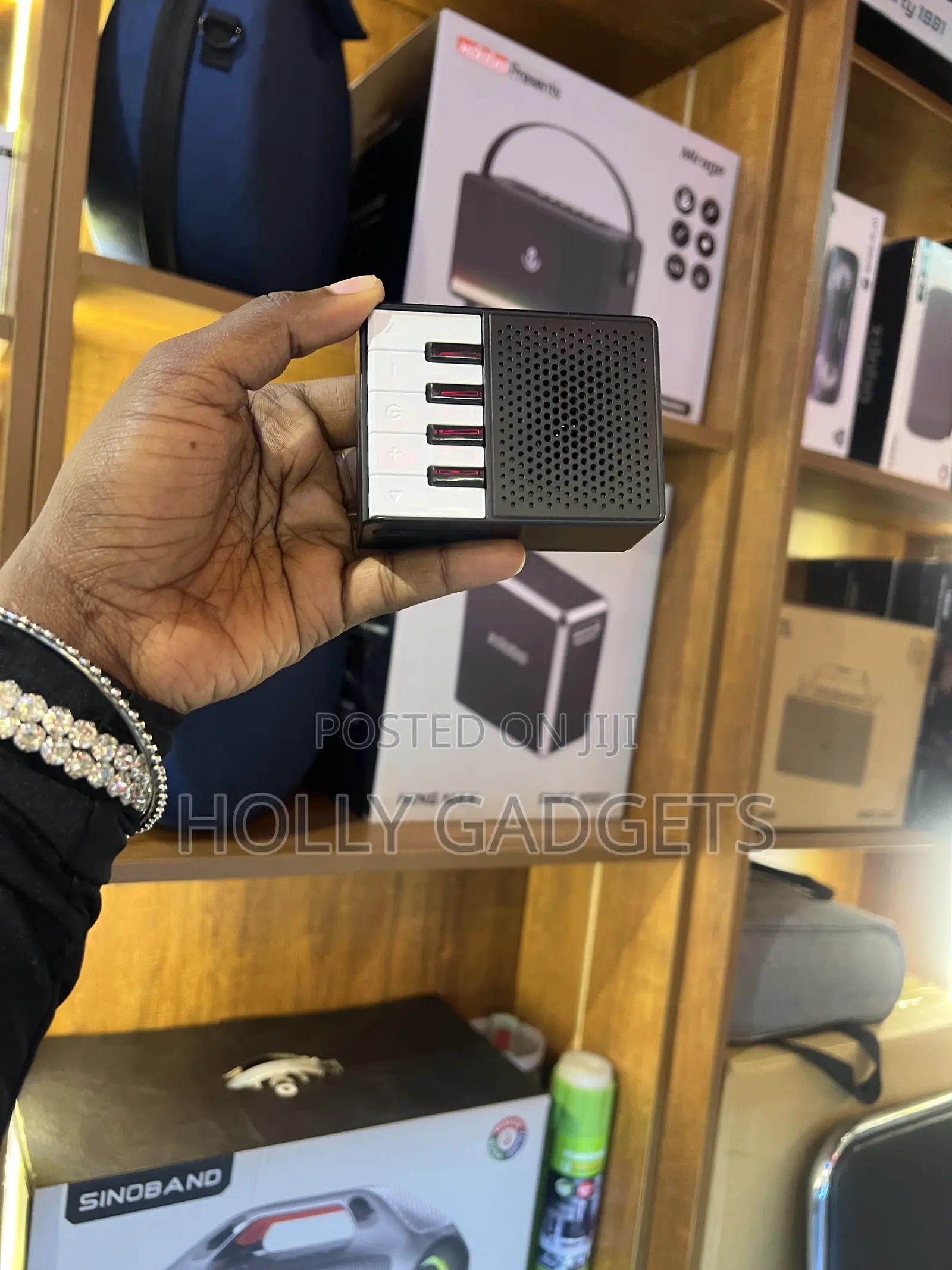 Xdobo Piano Portable Bluetooth Speaker