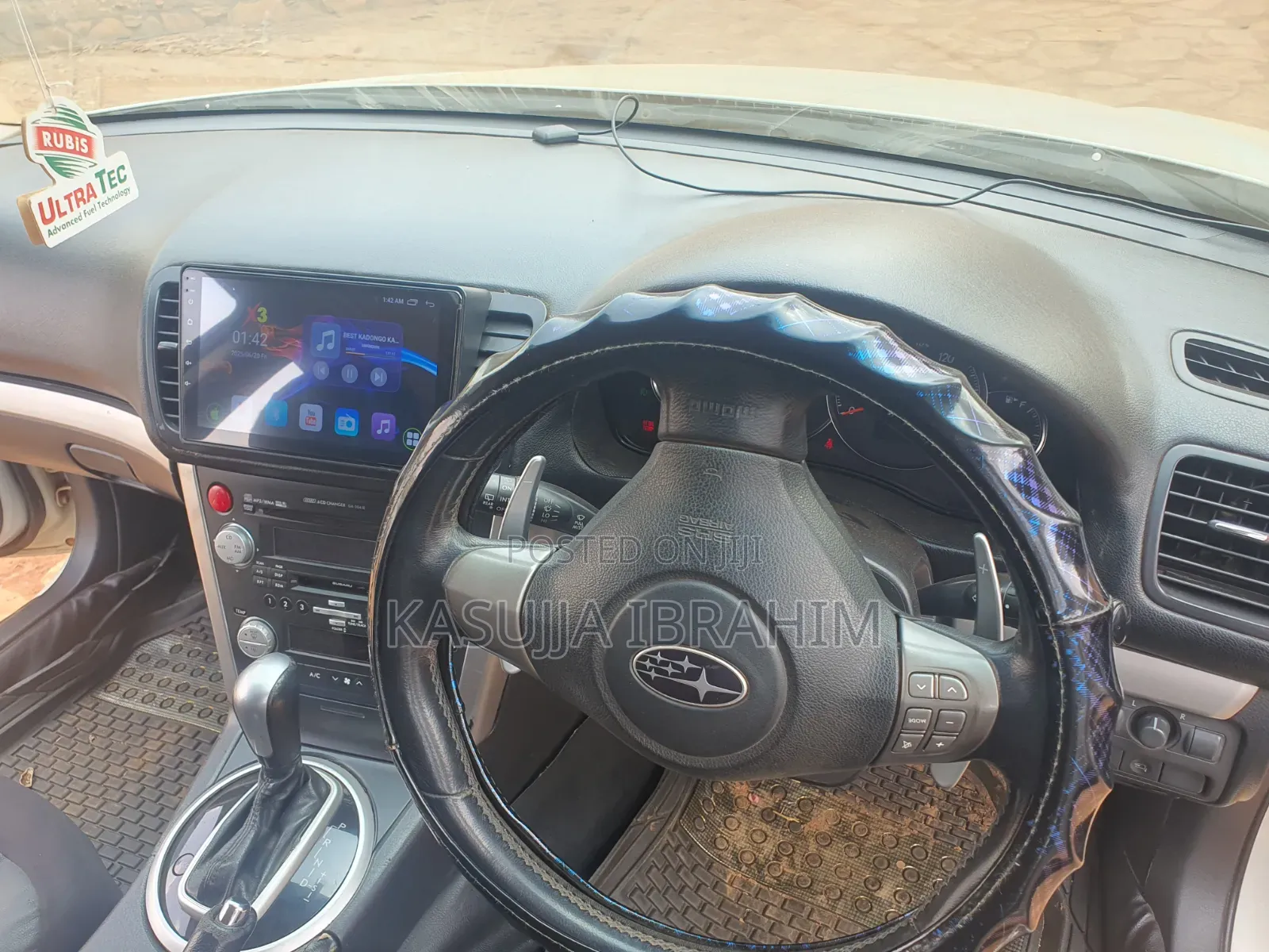 Subaru Legacy 2008 White