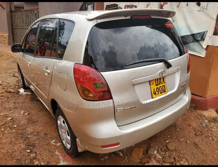 Toyota Corolla Spacio 2002 Silver