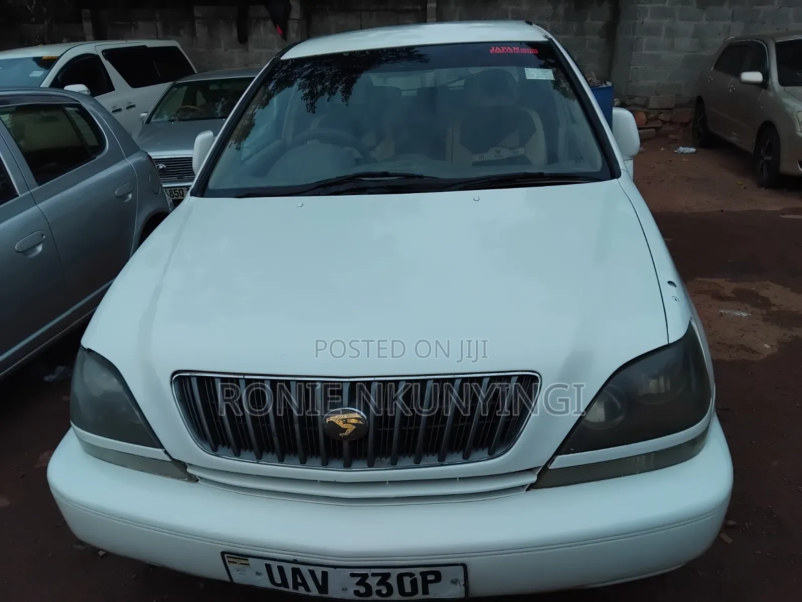 Toyota Harrier 2000 White