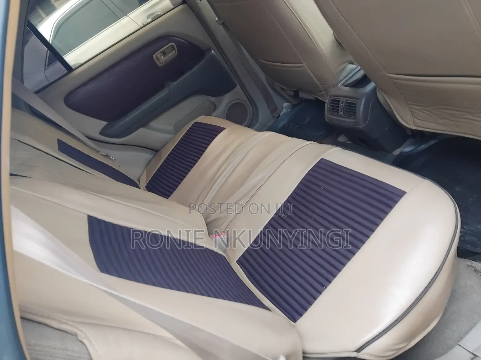 Toyota Harrier 2000 White