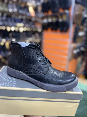 Original Clarks Premium Black Pure Leather Boots