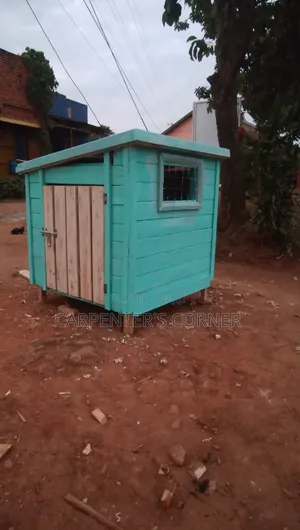 Dt Dog Kennel