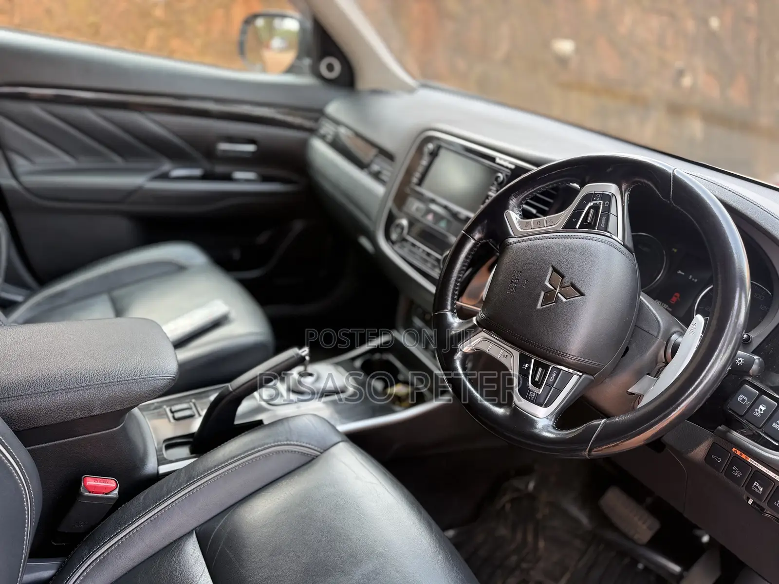 Mitsubishi Outlander 2.0 PHEV AWD 2015 Gray