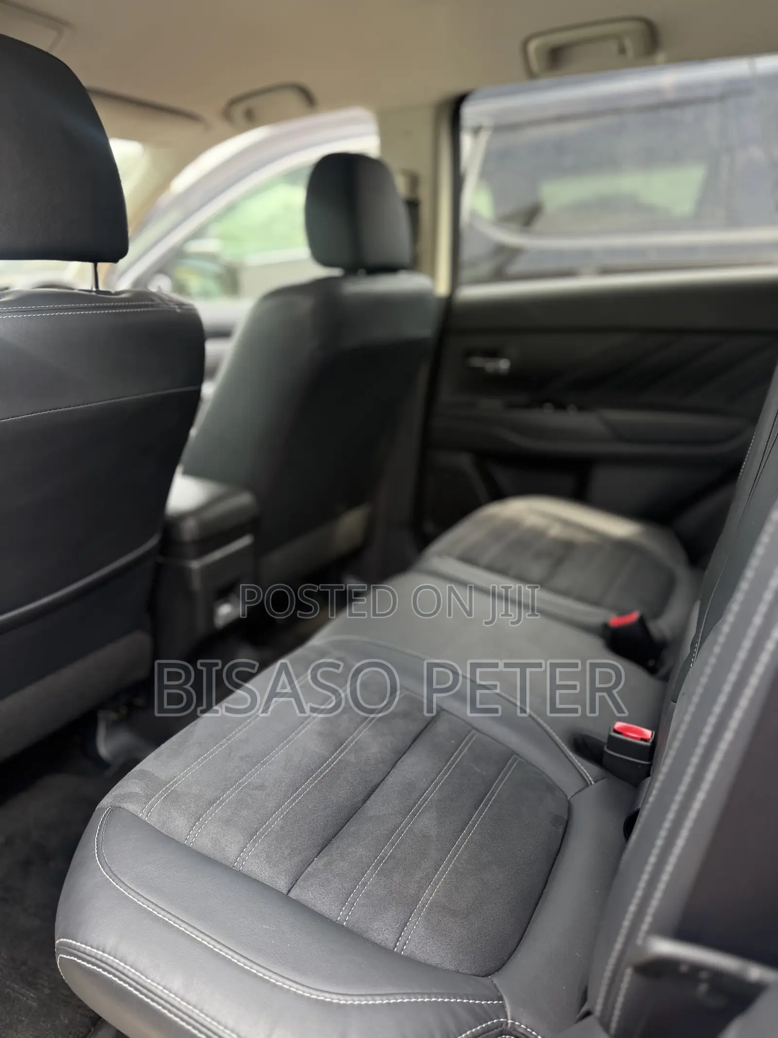 Mitsubishi Outlander 2017 White