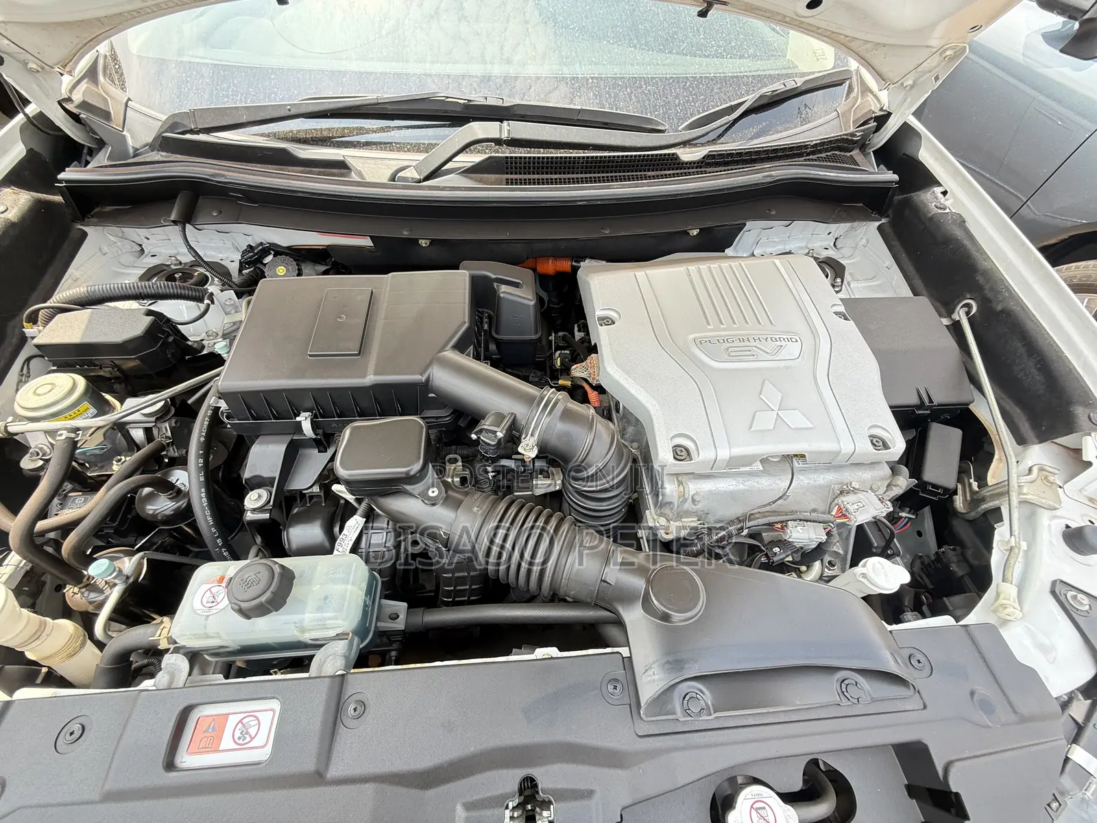 Mitsubishi Outlander 2017 White