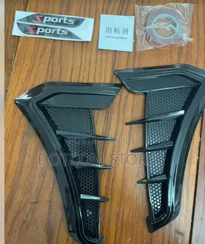 Pair of Universal Glossy Black Car Fender Side Vents