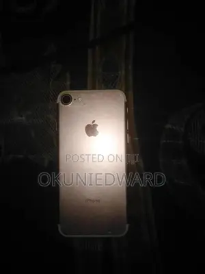 Apple iPhone 7 128 GB Rose Gold
