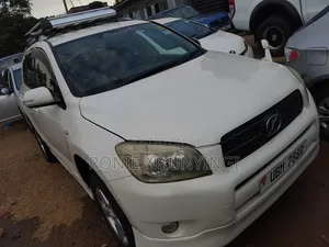 Toyota RAV4 2008 White