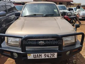 Toyota Hilux Surf 2007 Silver