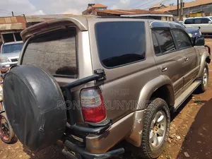 Toyota Hilux Surf 2007 Silver
