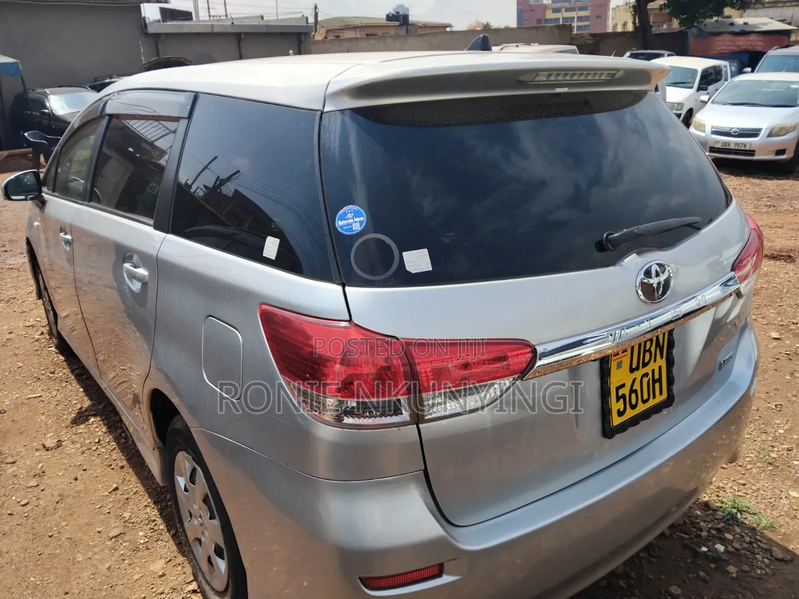Toyota Wish 2010 Silver